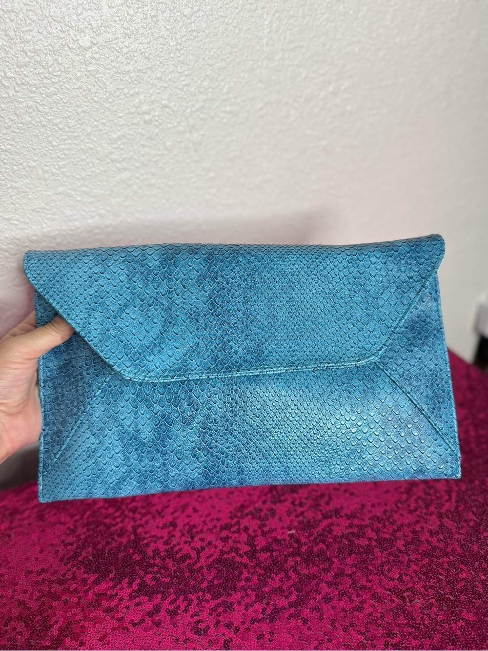 2/for $20 🪩 NEW Clutch & Crossbody Bag in Blue Teal, Faux Snakeskin - 6x12” - Picture 12 of 13